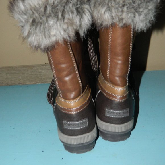London Fog Milly Duck Boots Size 10 - Picture 3 of 9